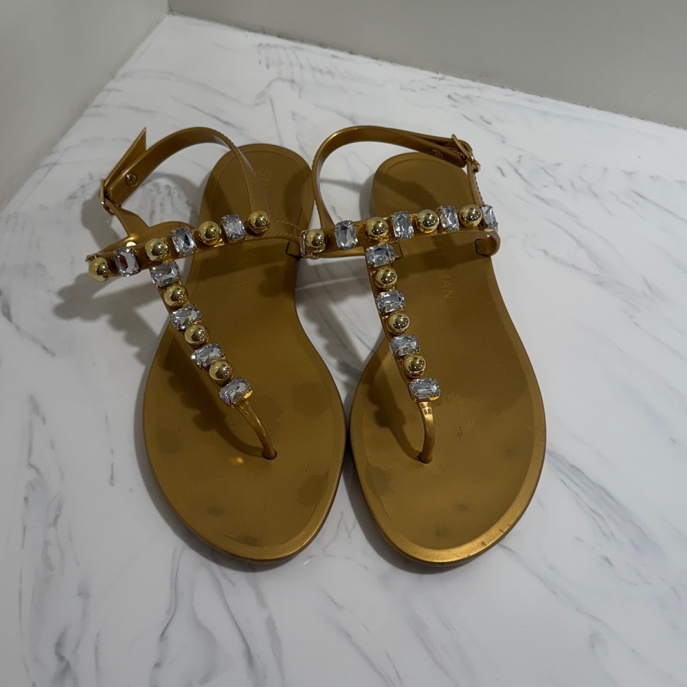 Stuart Weitzman Goldie Crystal Jelly sandals in gold. Size 9 - Picture 2 of 6